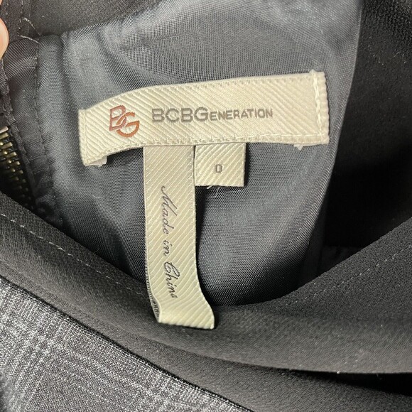 BCBG Generation Black White Windowpane Plaid Shift Dress Size 0 - Picture 4 of 7